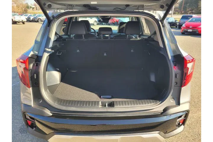 $23834 : Kia Seltos 2024 AWD SX 4dr S image 8