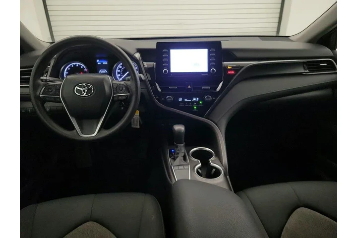 $24998 : Toyota Camry 2024 LE 4dr Sed image 9