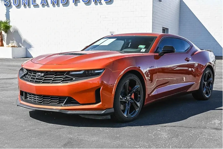 Chevrolet Camaro 2022 LT1 2d image 3