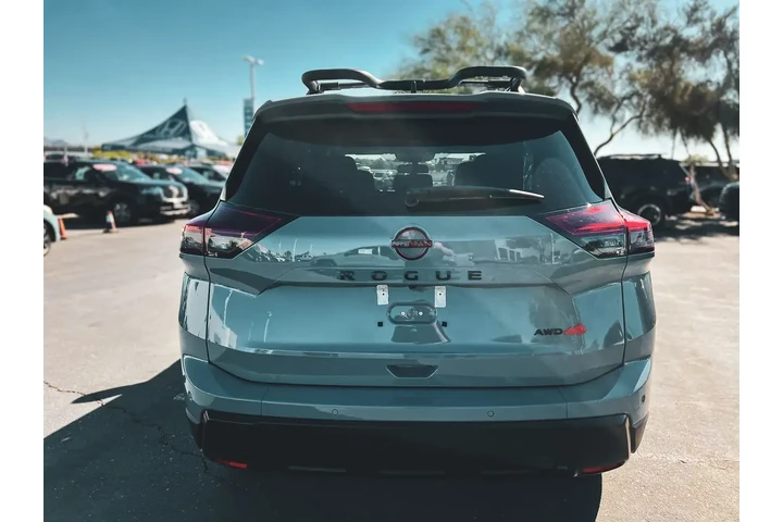 $36997 : Nissan Rogue 2026 AWD Rock C image 6