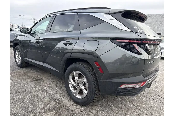$24121 : Hyundai TUCSON 2023 AWD SEL image 6