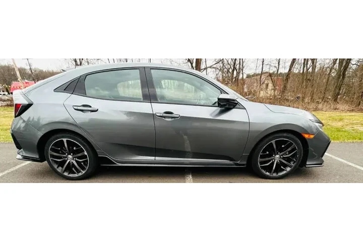 2020 Civic Sport Touring image 5