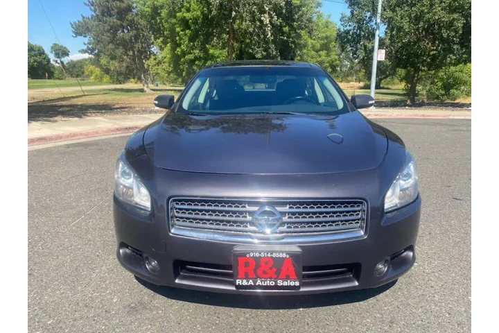 $8995 : 2011 Maxima 3.5 SV image 3