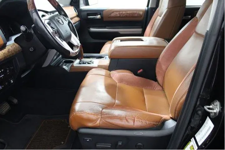 $32988 : Toyota Tundra 2019 4x2 1794 image 6