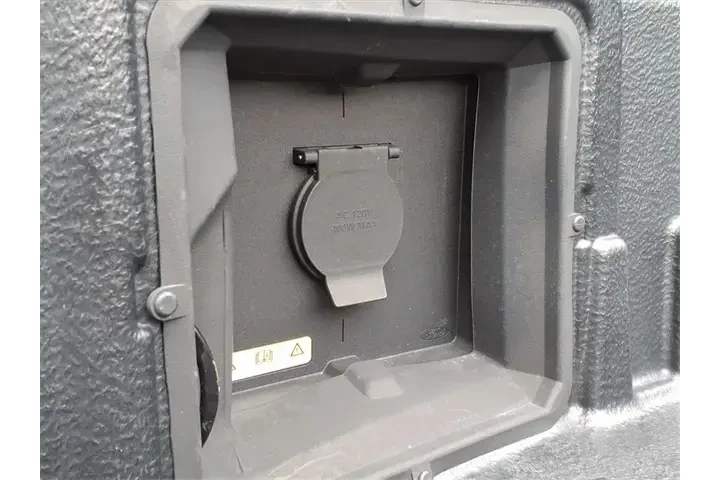 $39452 : Ford F-150 2023 4x4 Lariat 4 image 6