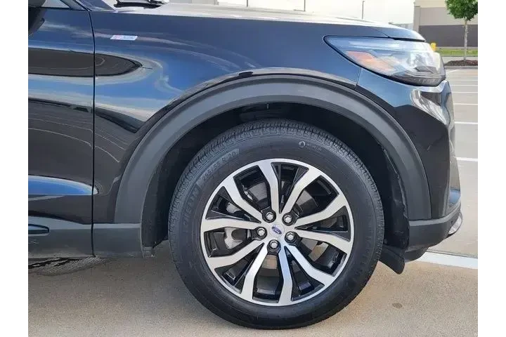 $39850 : Ford Explorer 2025 ST-Line 4 image 8