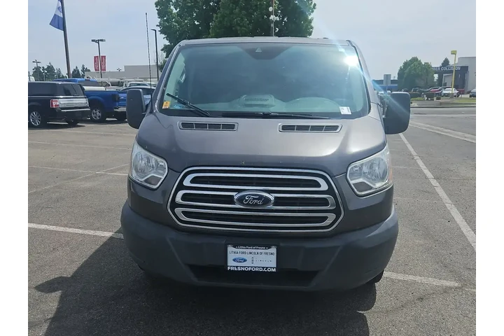 $18000 : Ford Transit 2017 350 XLT 3d image 4