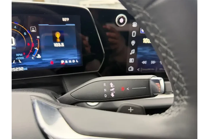 $26000 : Chevrolet Equinox 2025 LT 4d image 9