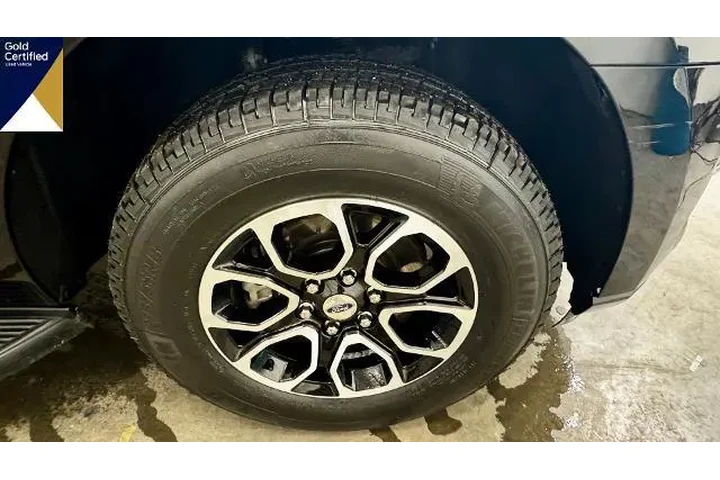 $39389 : Ford Expedition 2024 4x4 XLT image 6