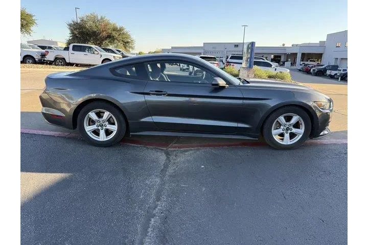 $18679 : Ford Mustang 2016 V6 2dr Fas image 2