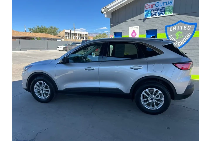 2020 Escape SE AWD image 7