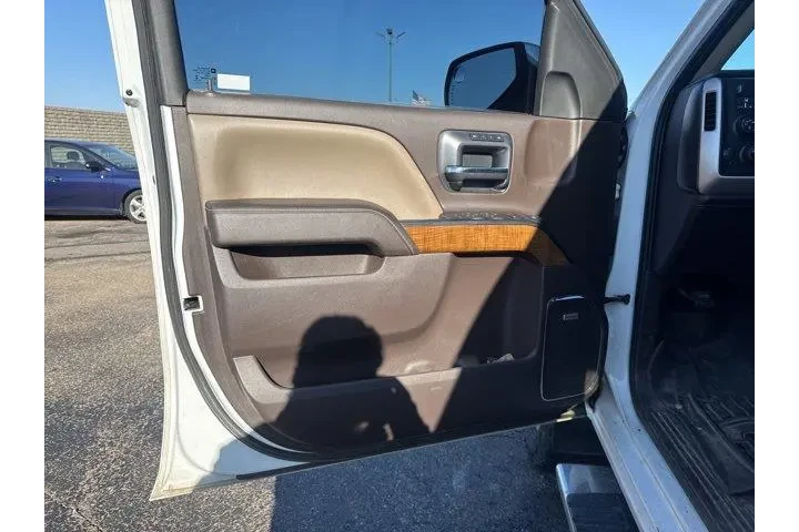 $26982 : GMC Sierra 1500 2015 4x4 SLT image 9