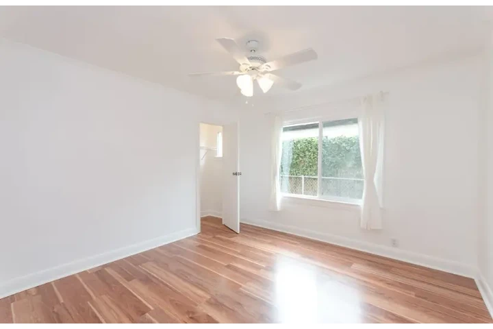 $2190 : 2 Bed Home Available For Rent image 2