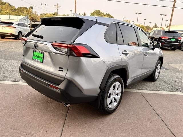 $32037 : 2024 RAV4 LE image 5