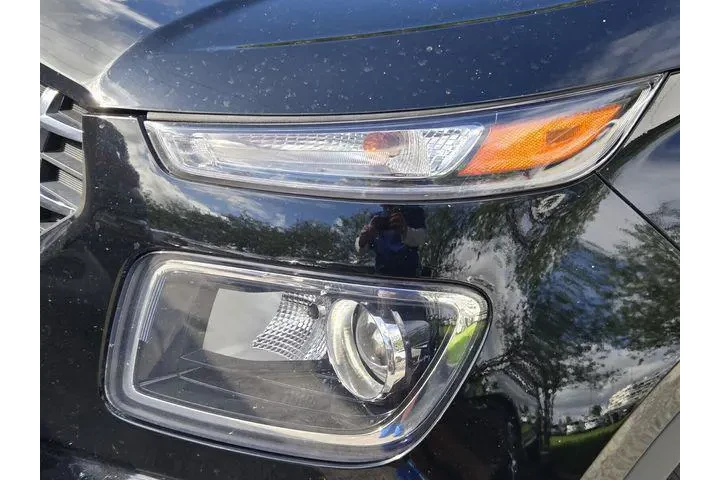 $15987 : Hyundai VENUE 2021 SEL 4dr C image 10