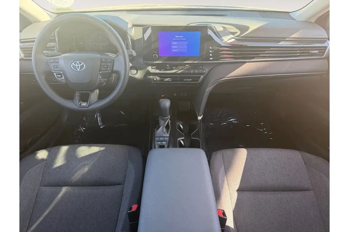 $29988 : Toyota Camry 2025 SE 4dr Sed image 10