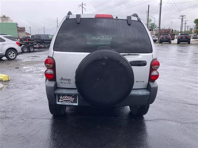 $4995 : 2006 JEEP LIBERTY2006 JEEP LI image 4