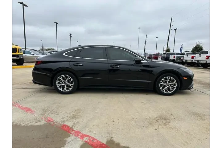 $22940 : Hyundai SONATA 2023 SEL 4dr image 4