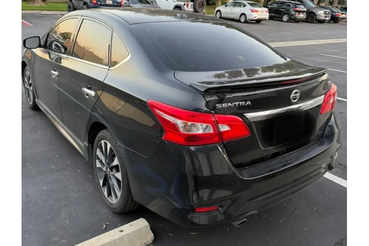 $4000 : Nissan Sentra SR 2019 image 4