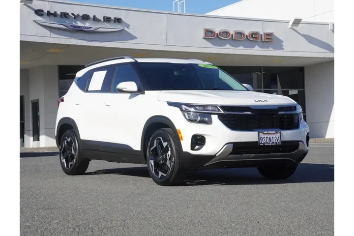 $24084 : Kia Seltos 2025 EX 4dr SUV image 2