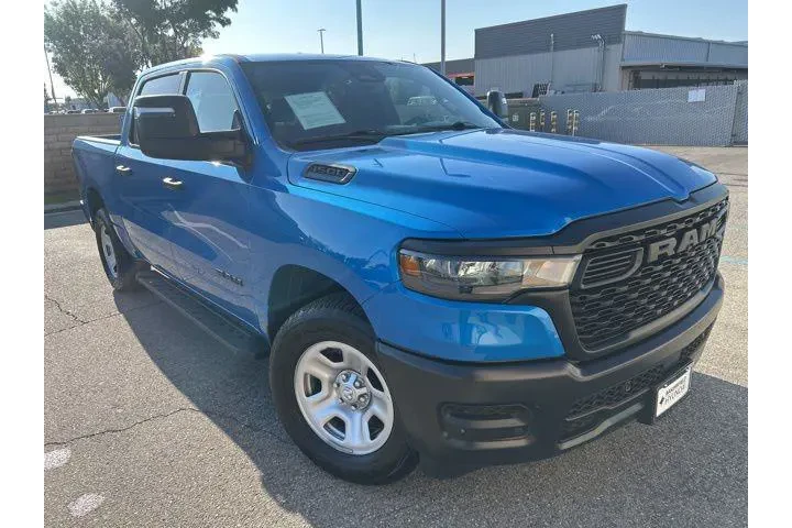 $38995 : Ram 1500 2025 image 1