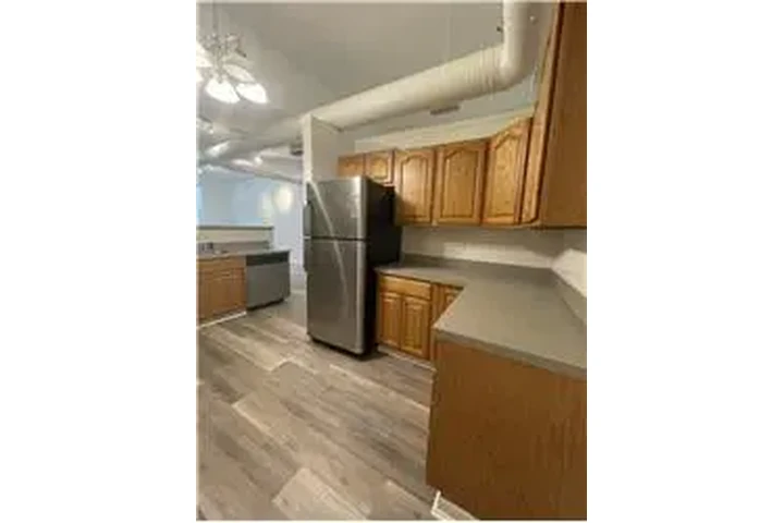 $4095 : Rental property with 3 bedro image 8