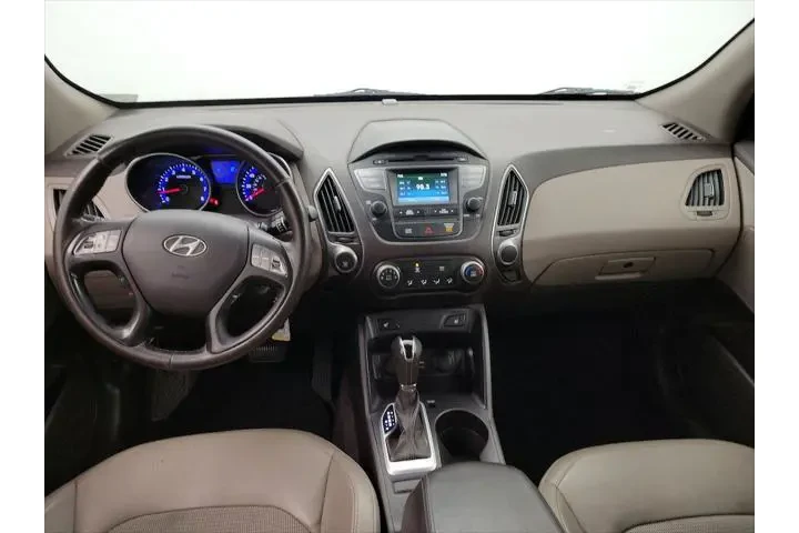 $12998 : Hyundai TUCSON 2015 AWD SE 4 image 9