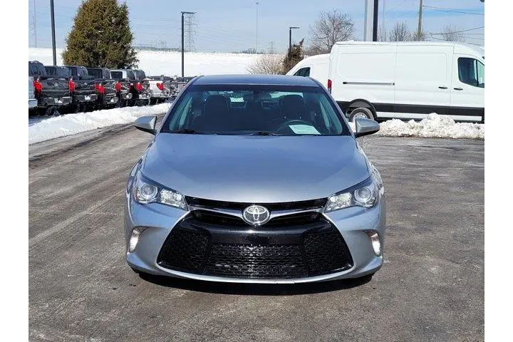 $13598 : Toyota Camry 2017 SE 4dr Sed image 8