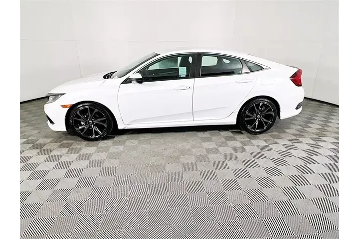 $20800 : Honda Civic 2020 Sport 4dr S image 4