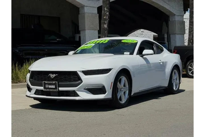$33750 : Ford Mustang 2026 EcoBoost P image 4