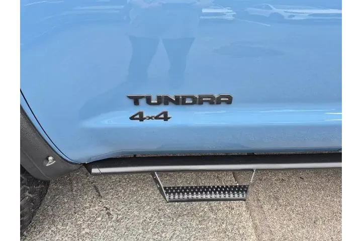 $39998 : Toyota Tundra 2019 4x4 SR5 4 image 10