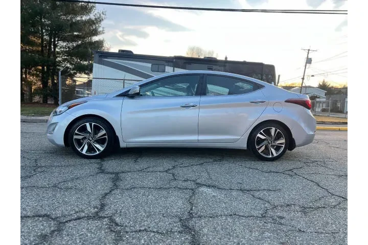 $6900 : 2015 ELANTRA image 4
