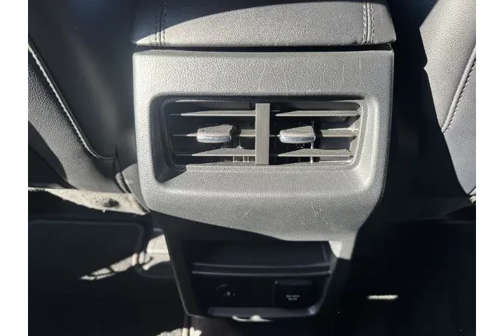 $28700 : Ford Edge 2023 AWD SEL 4dr C image 10