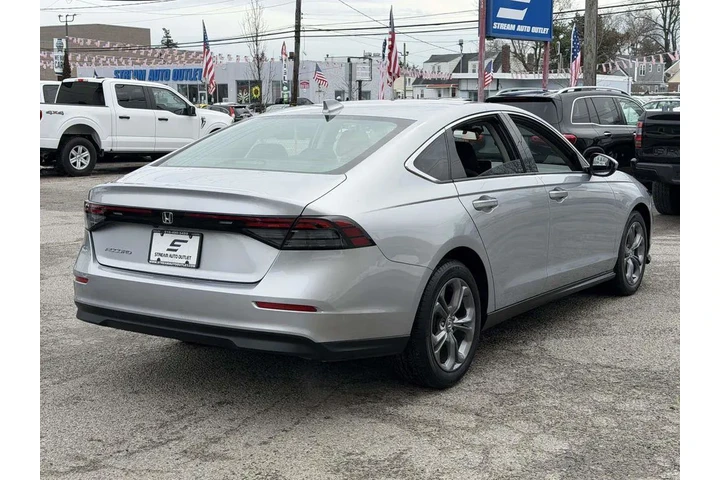 $23644 : Honda Accord 2024 EX 4dr Sed image 8