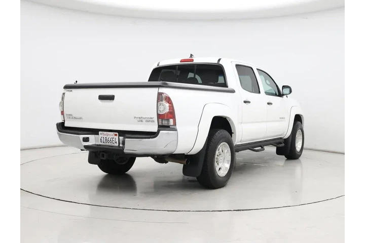 $22998 : Toyota Tacoma 2015 4x2 PreRu image 8