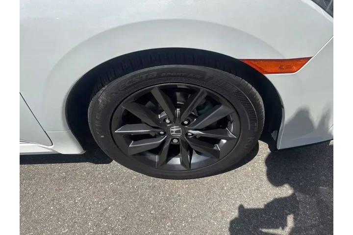 $24212 : Honda Civic 2021 EX 4dr Hatc image 3