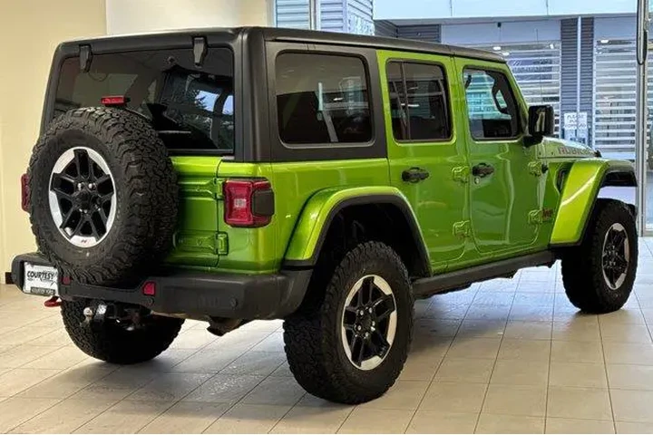 $29477 : Jeep Wrangler Unlimited 2020 image 4