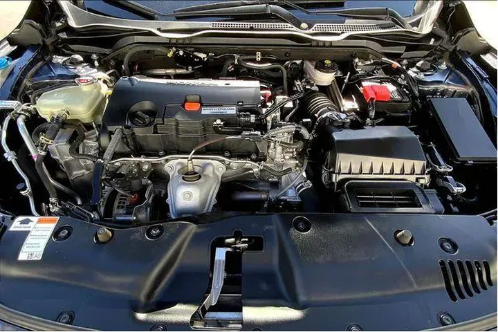 $18000 : Honda Civic 2021 LX 4dr Seda image 9