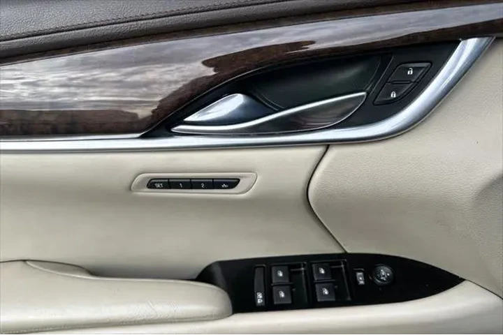 $14613 : Cadillac XTS 2016 Luxury 4dr image 10