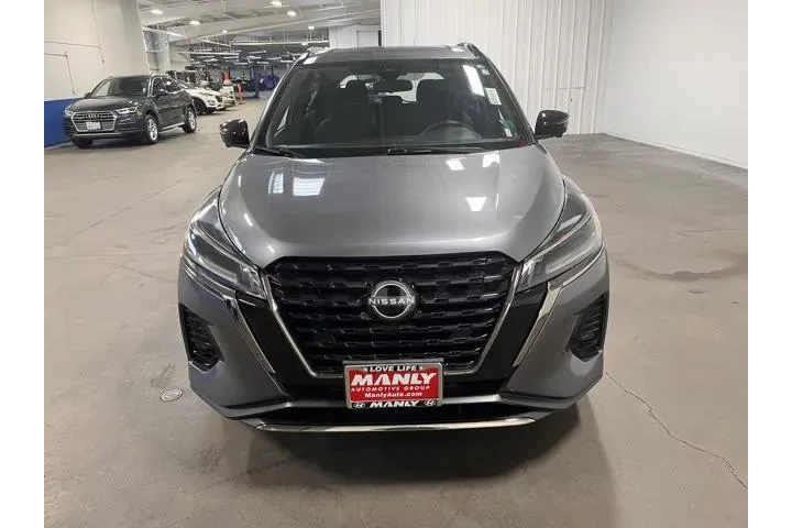 $18547 : Nissan Kicks 2024 SR 4dr Cro image 8