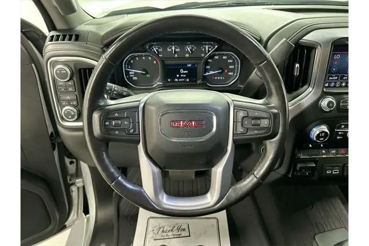 $30126 : GMC Sierra 1500 2020 4x4 SLE image 4