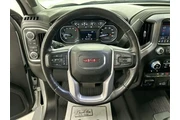 $30126 : GMC Sierra 1500 2020 4x4 SLE thumbnail