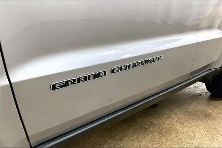 $18900 : Jeep Grand Cherokee 2019 4x4 image 8