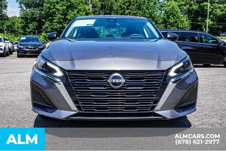 $18420 : Nissan Altima 2024 2.5 SV 4d image 10