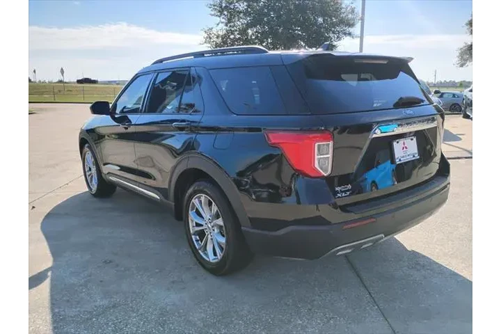 $20888 : Ford Explorer 2021 XLT 4dr S image 3