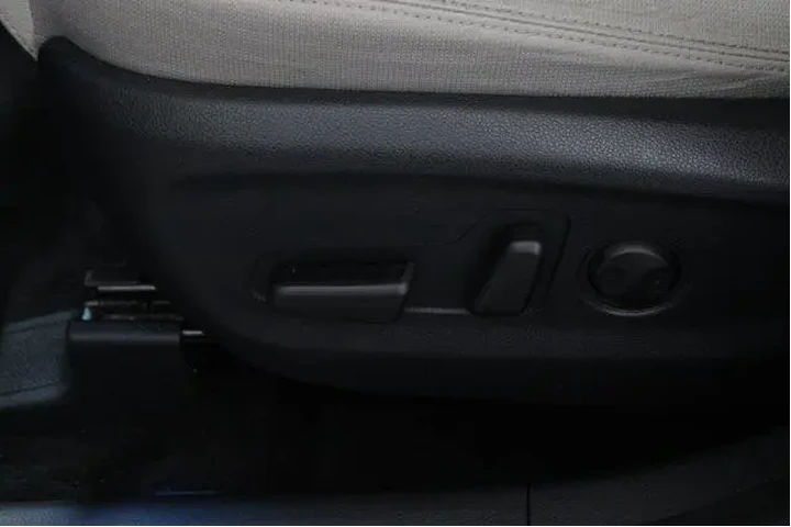 $18971 : Kia Sportage 2020 LX 4dr SUV image 7