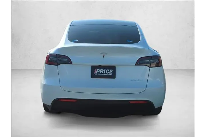 $29380 : Tesla Model Y 2023 AWD 4dr C image 7