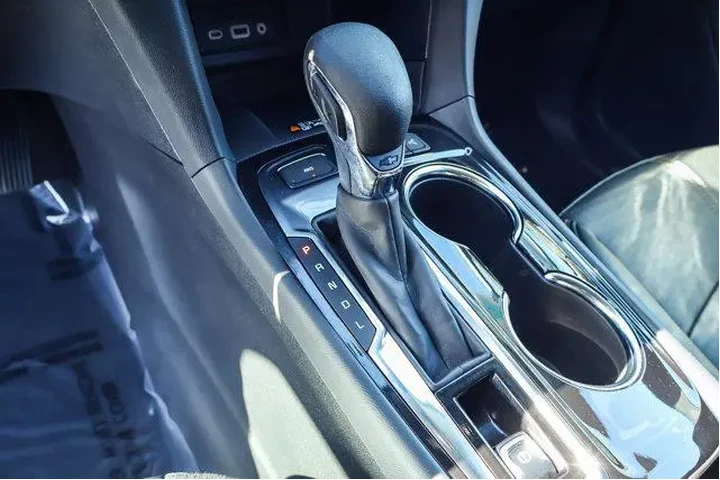 $24000 : Chevrolet Equinox 2023 4x4 P image 10