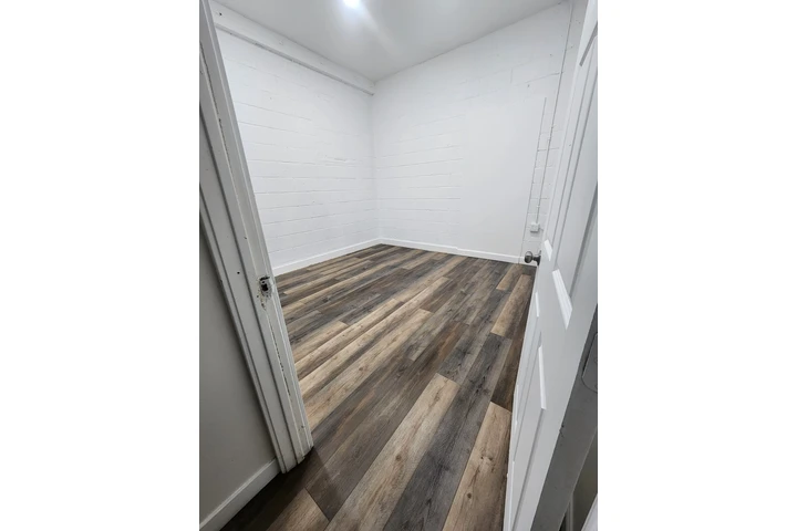 $850 : Dormitorio disponible image 8