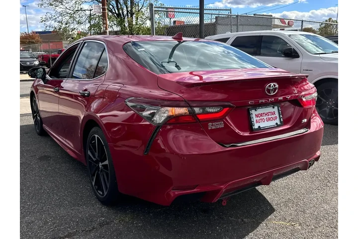 $21895 : Toyota Camry 2022 SE 4dr Sed image 6